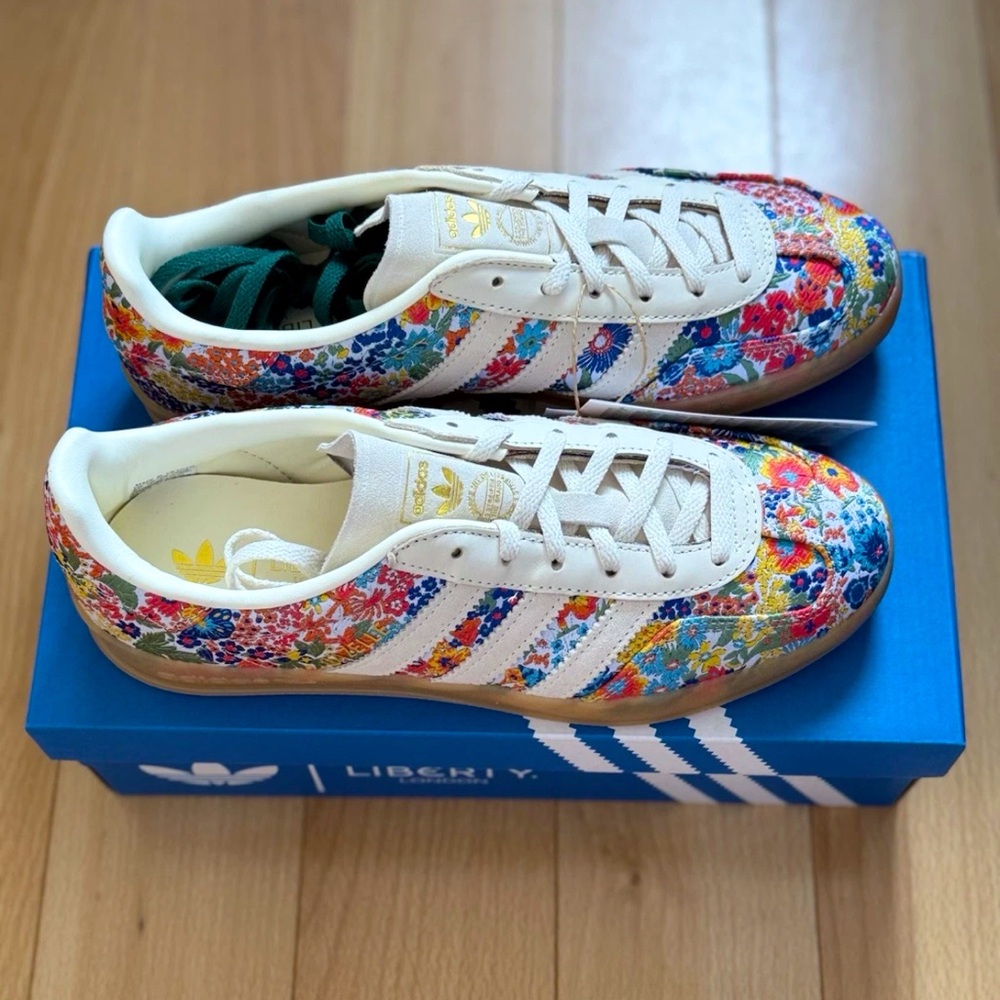 💐 ADIDAS GAZELLE INDOOR x LIBERTY LONDON 💐 - Picture 3 of 6